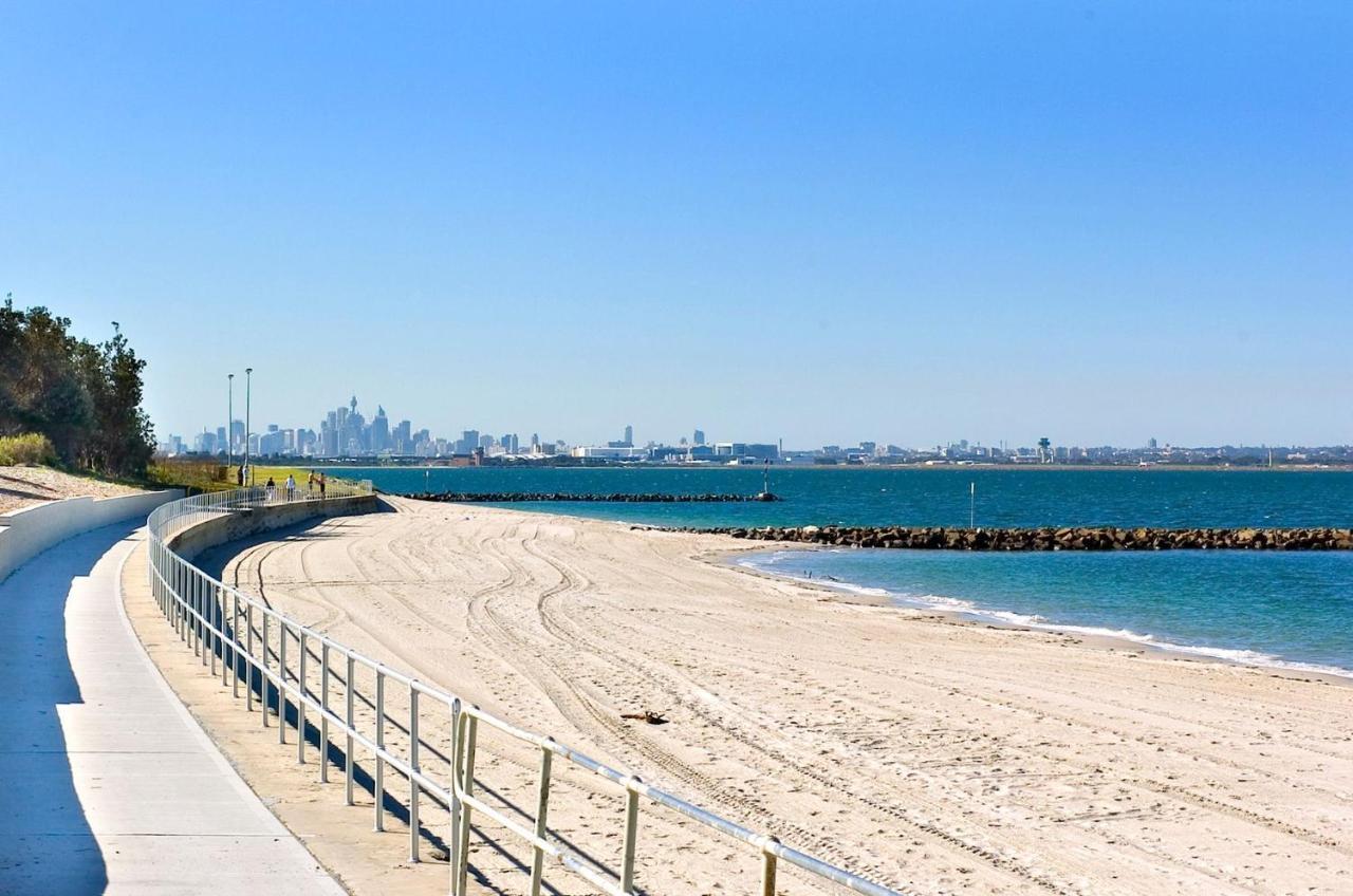 Hotel Style Monterey Guest Studio Near Hospitals, Beach And Airport Sidney Exterior foto